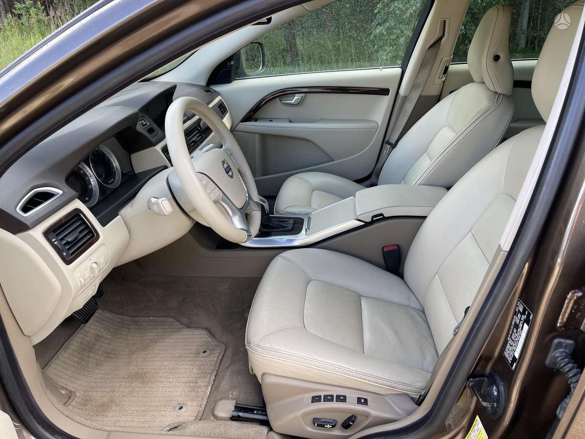 Volvo XC70, 3.0 l., Универсал