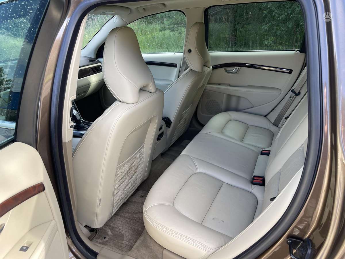 Volvo XC70, 3.0 l., Универсал