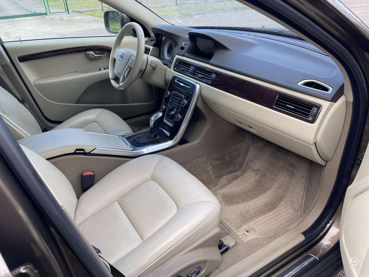 Volvo XC70, 3.0 l., Универсал