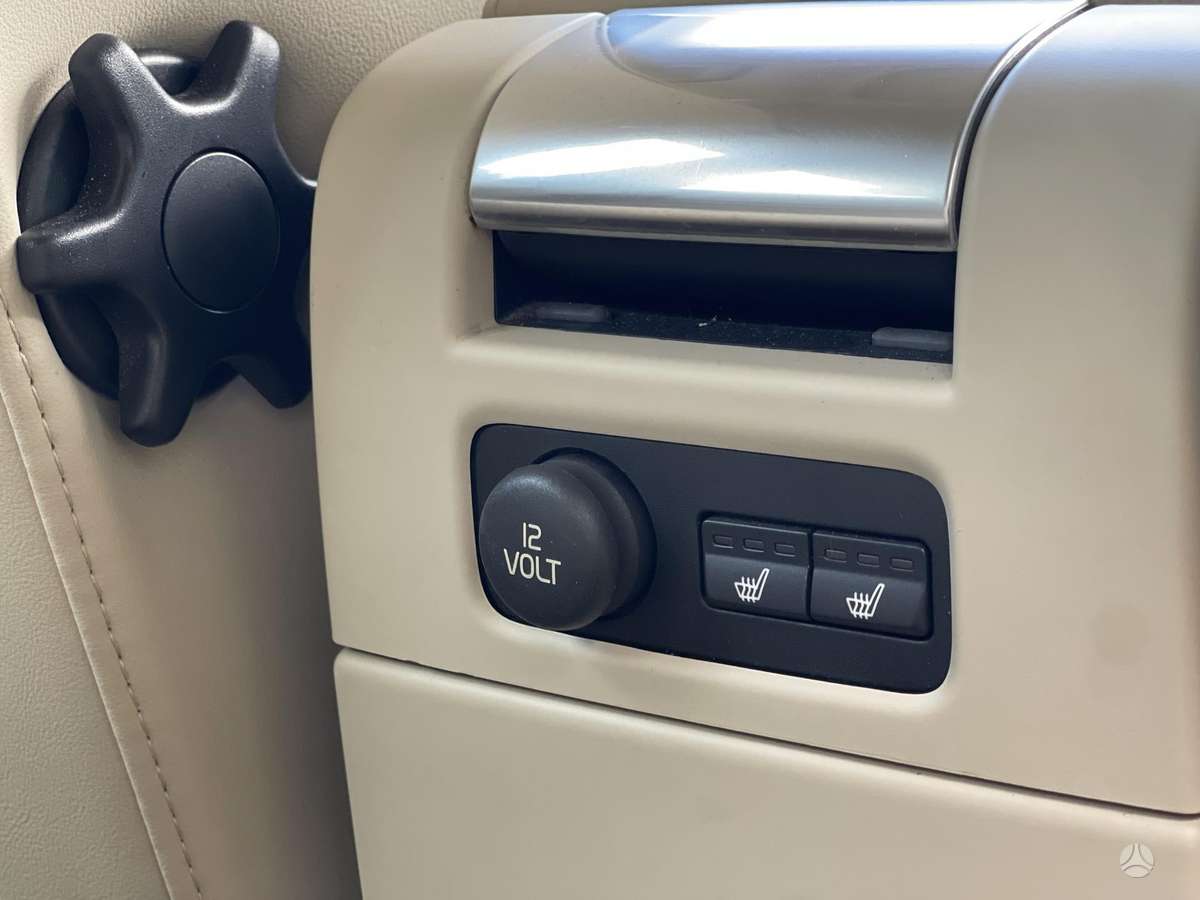 Volvo XC70, 3.0 l., Универсал