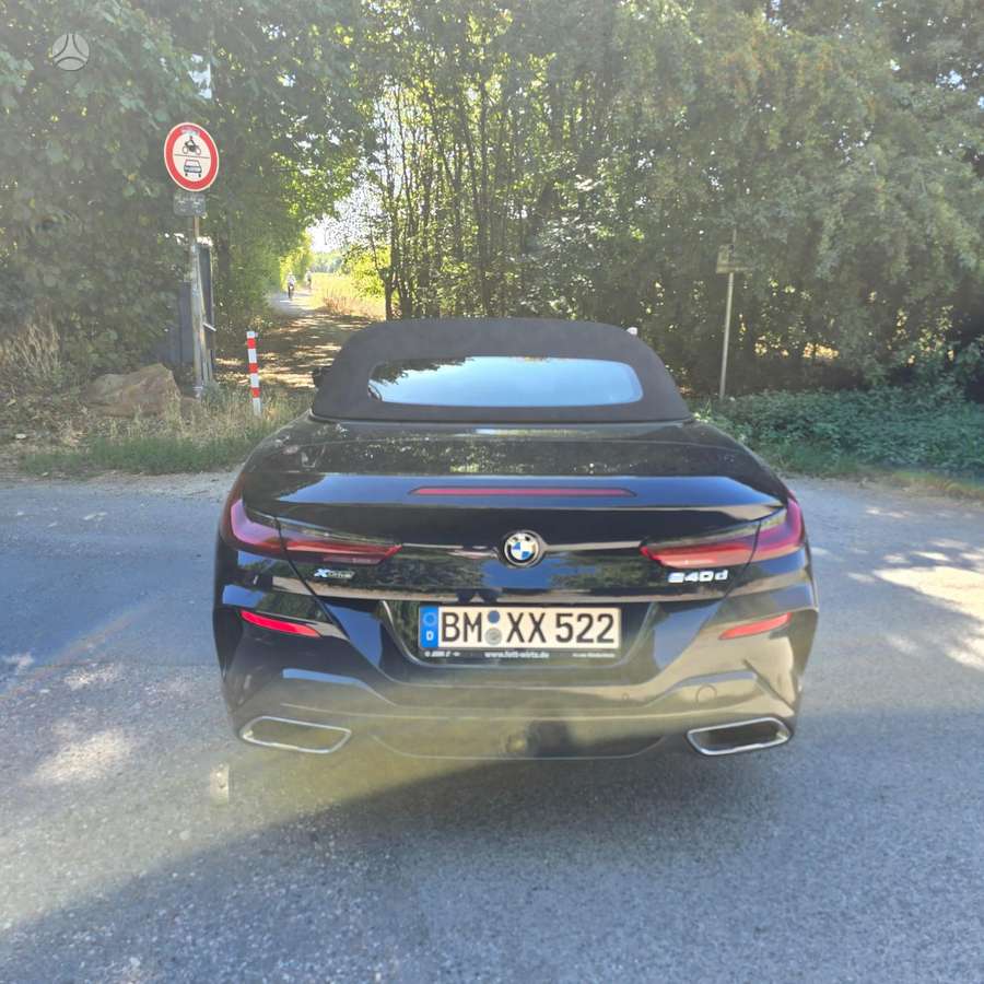 BMW 840, convertible