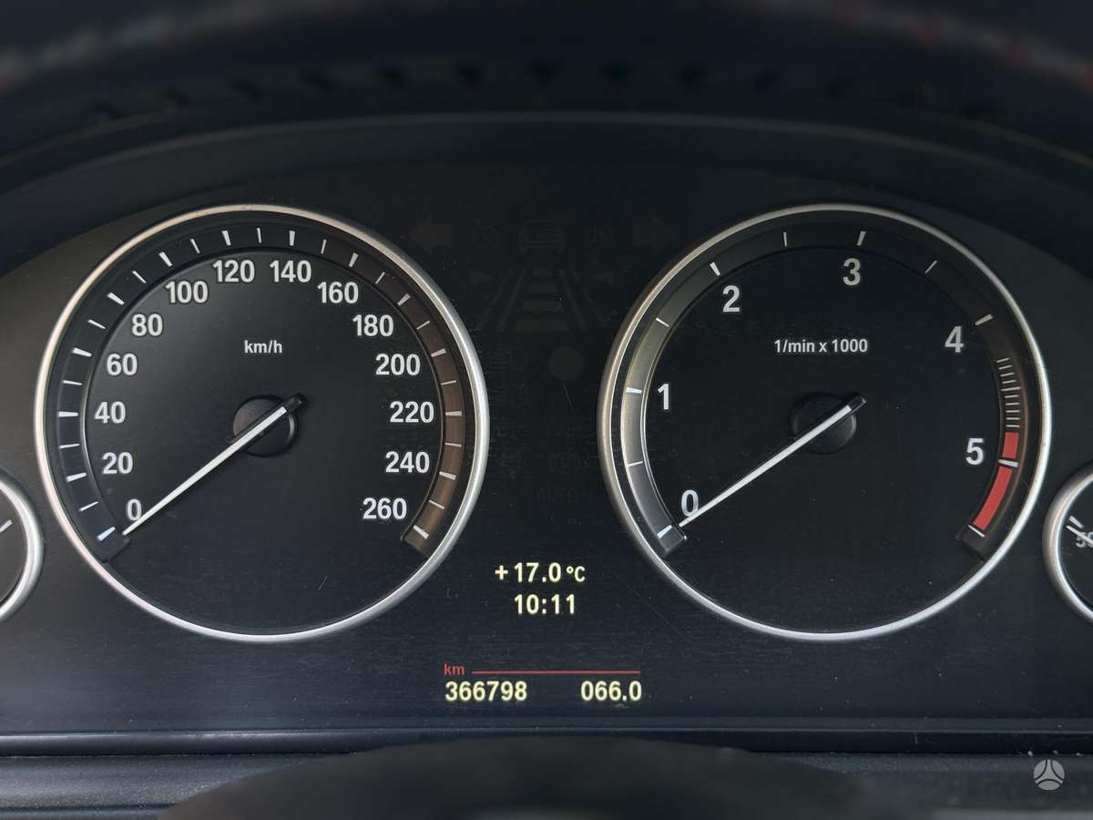 BMW 520, 2.0 l., Седан