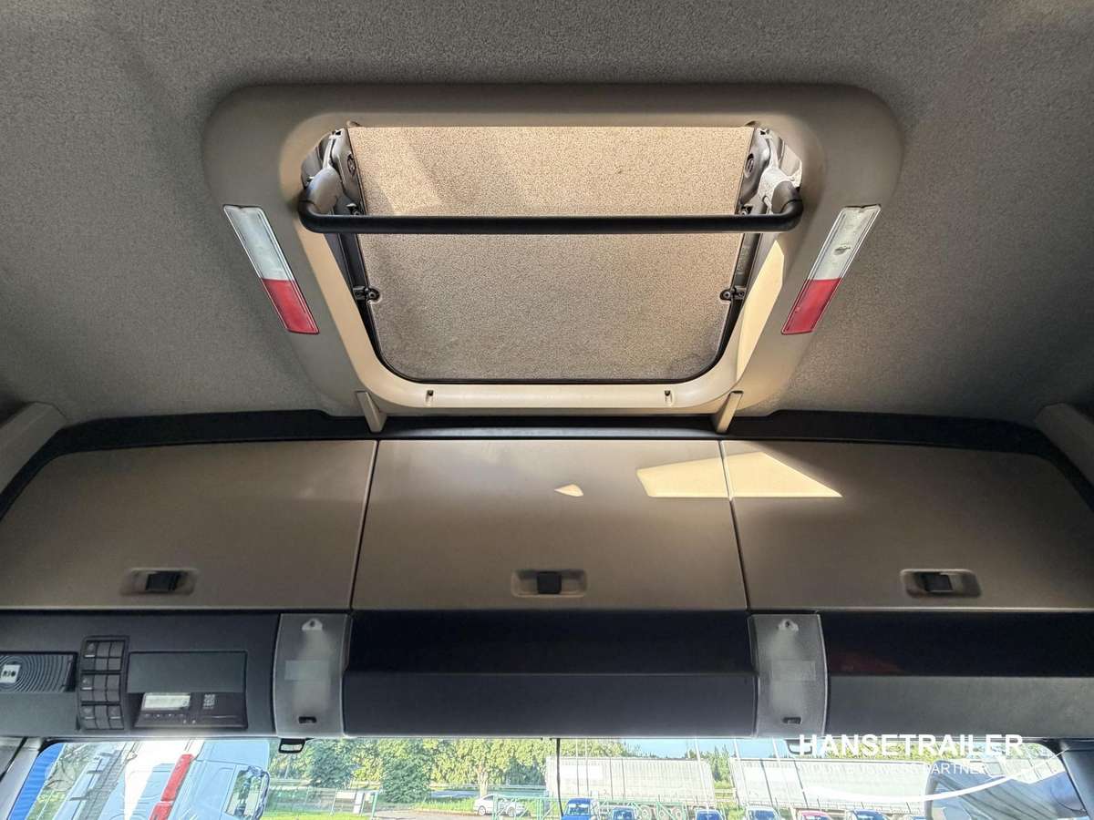 MAN TGX 18.460, 2 miegamosios vietos