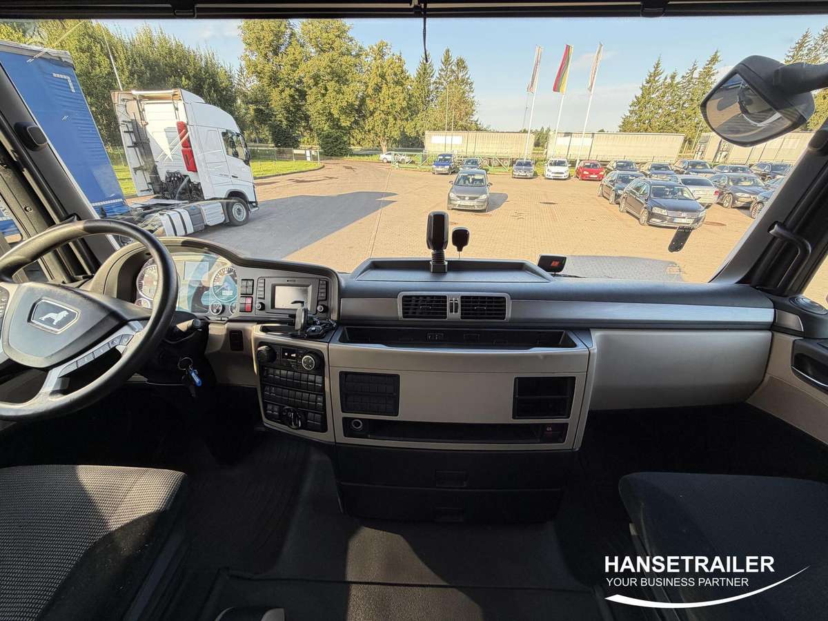 MAN TGX 18.460, double sleeper