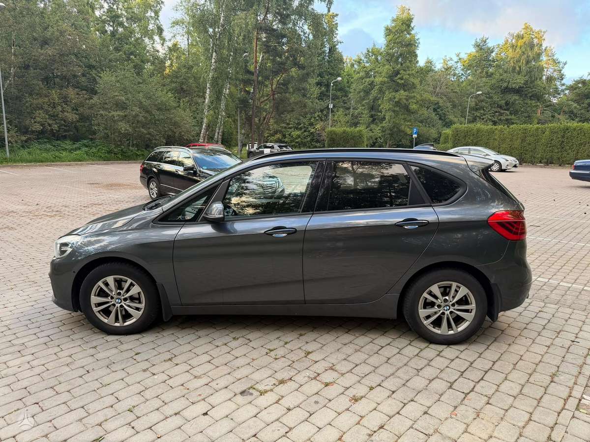 BMW 216 Active Tourer, hatchback