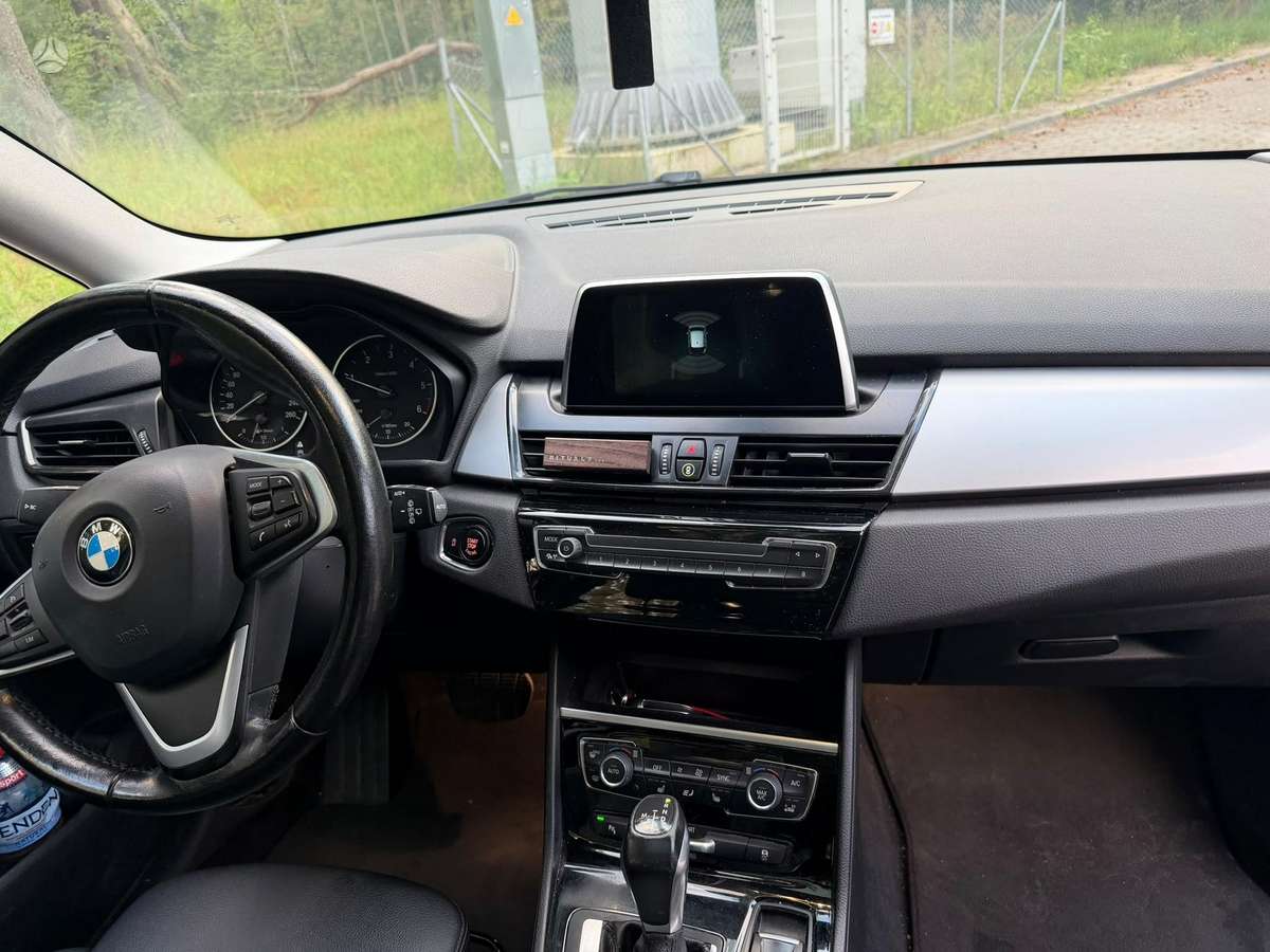 BMW 216 Active Tourer, hatchback