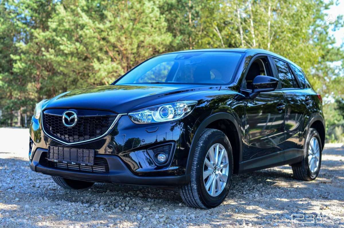 Mazda CX-5, 2.2 l., off-road / crossover