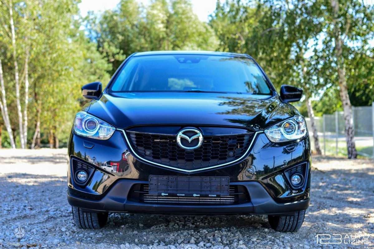 Mazda CX-5, 2.2 l., off-road / crossover