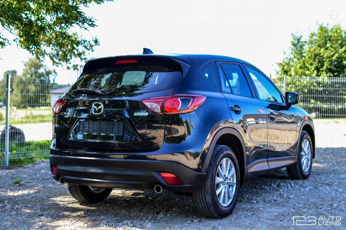 Mazda CX-5, 2.2 l., off-road / crossover