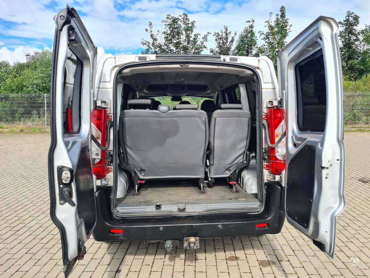 Citroen Jumpy, 2.0 l., passenger minibus