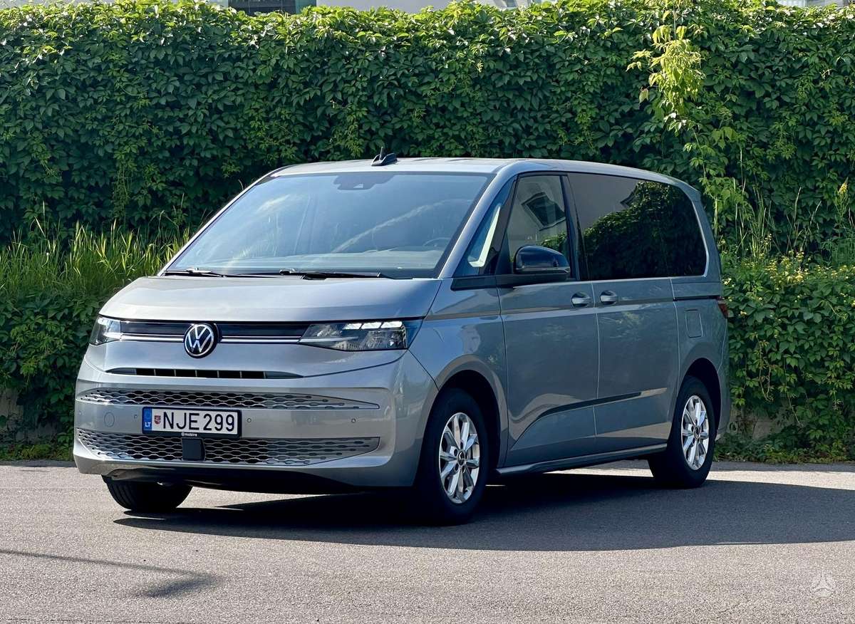 Volkswagen Multivan, 1.5 l., Минивэн
