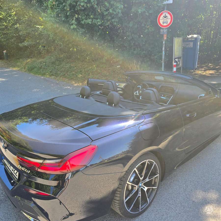 BMW 840, kabrioletas