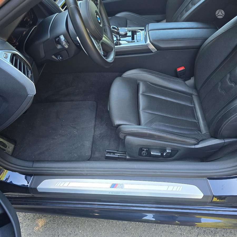 BMW 840, kabrioletas