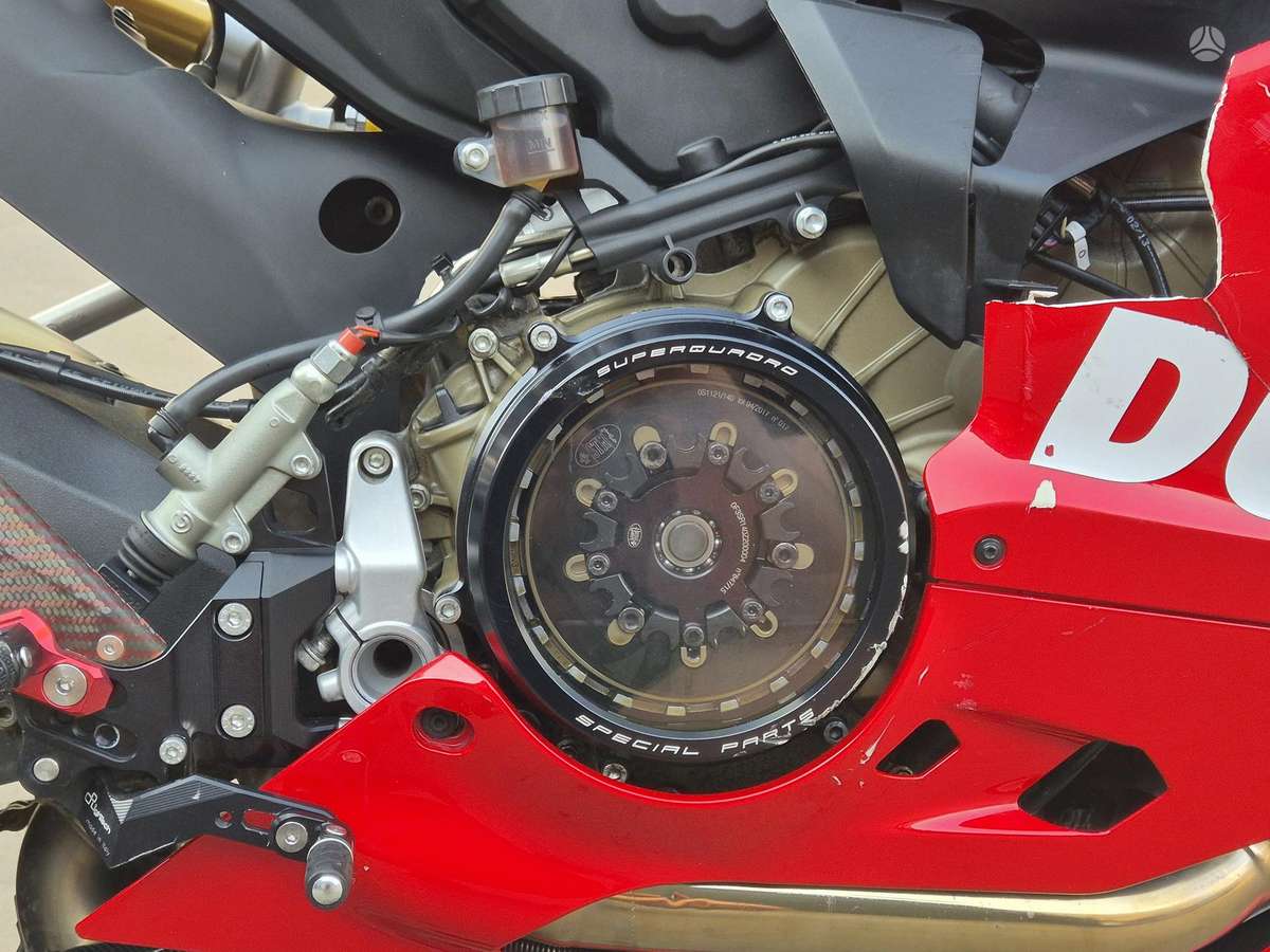 Ducati Panigale 898cc, спортбайки / superbikes