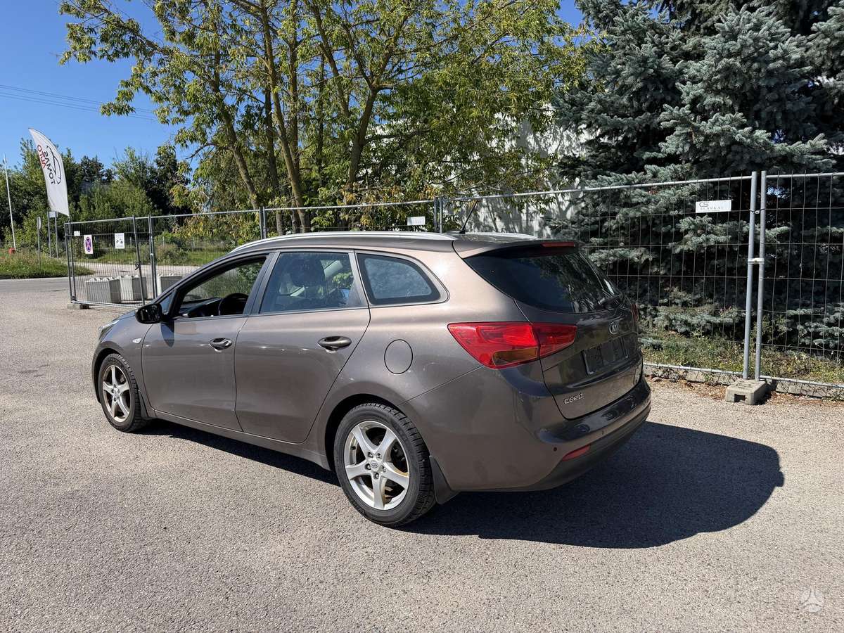 Kia Ceed, 1.6 l., universalas