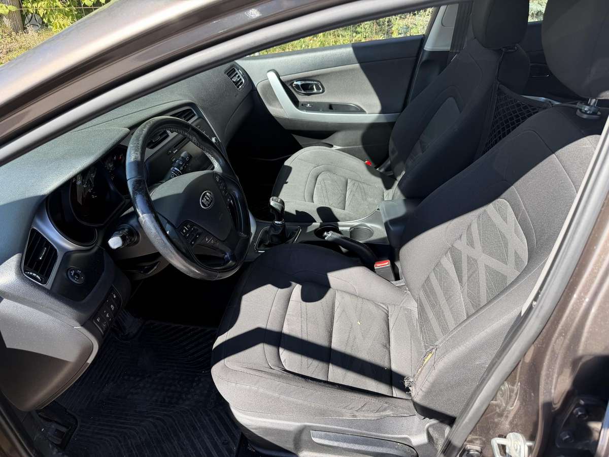 Kia Ceed, 1.6 l., universalas