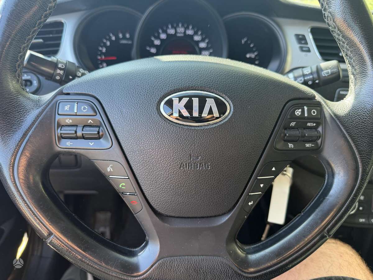 Kia Ceed, 1.6 l., universalas