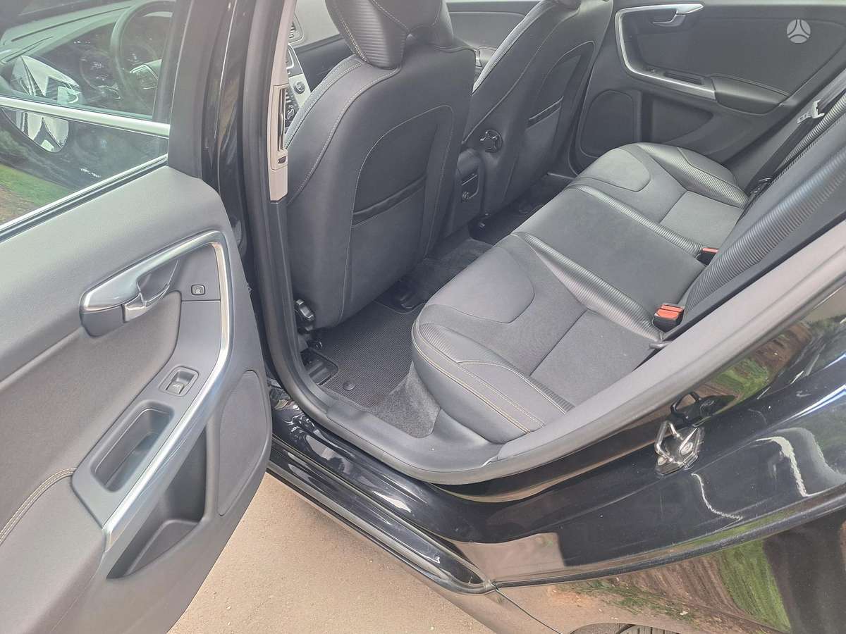 Volvo V60, 2.0 l., wagon