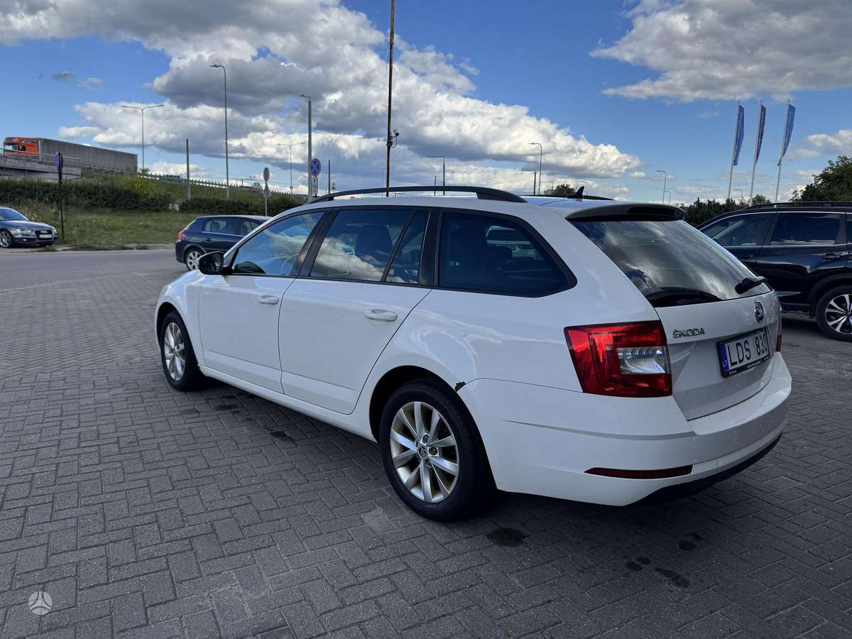 Škoda Octavia - 4