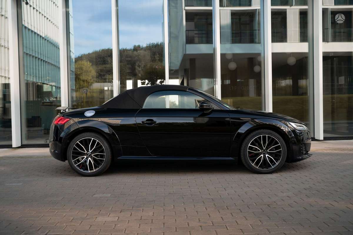 Audi TT, 1.8 l., convertible