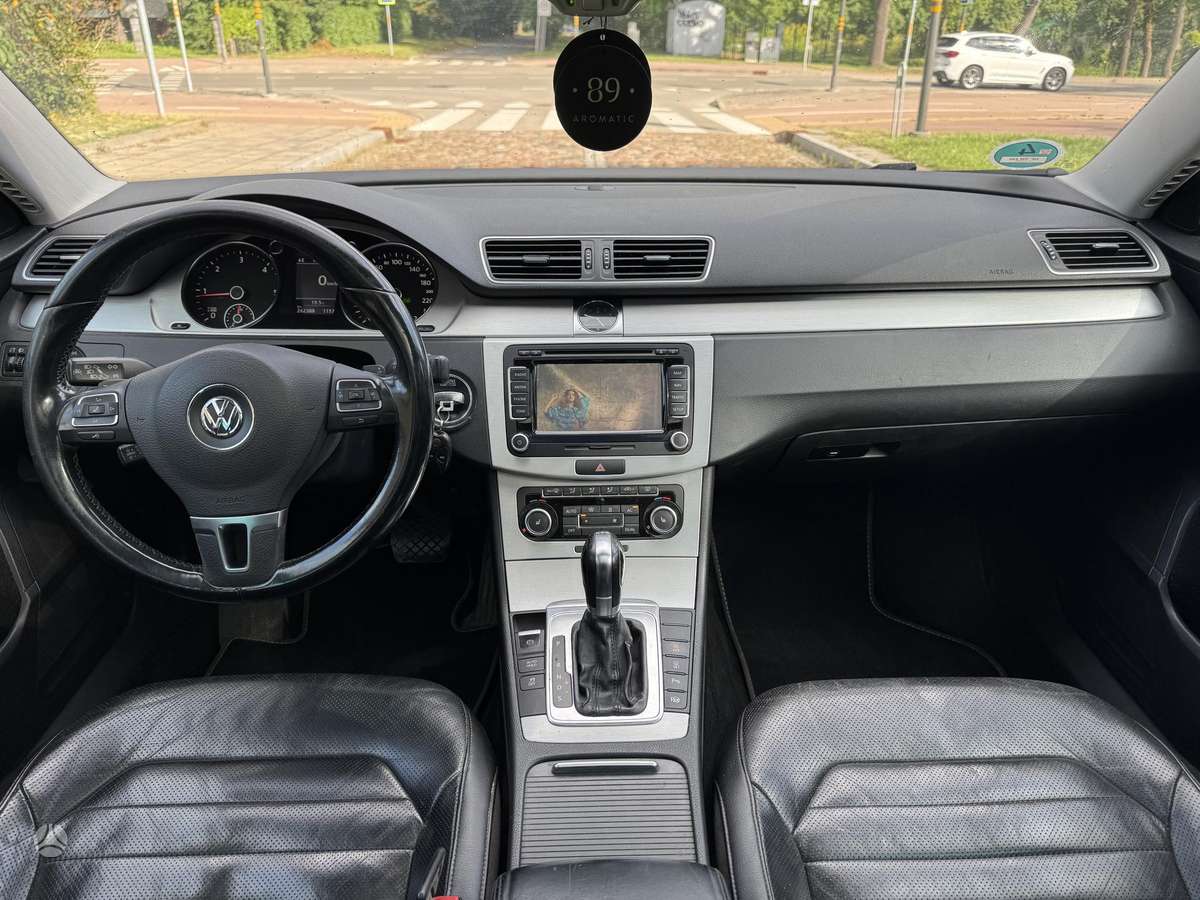 Volkswagen Passat, 2.0 l., Универсал
