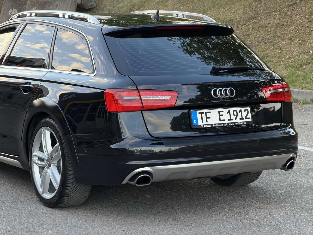 Audi A6 allroad, 3.0 l., Универсал