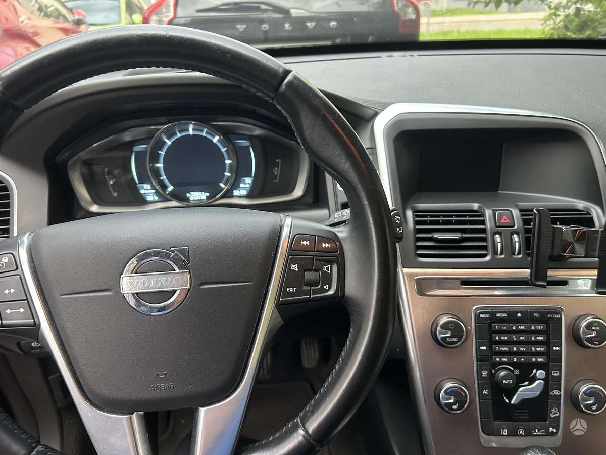Volvo XC60 - 3