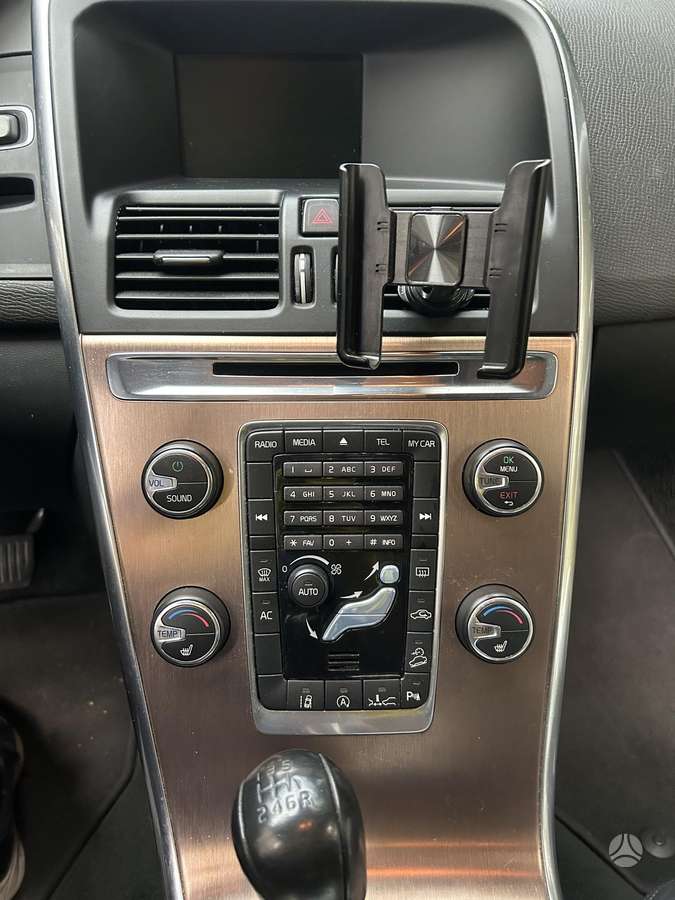 Volvo XC60 - 4