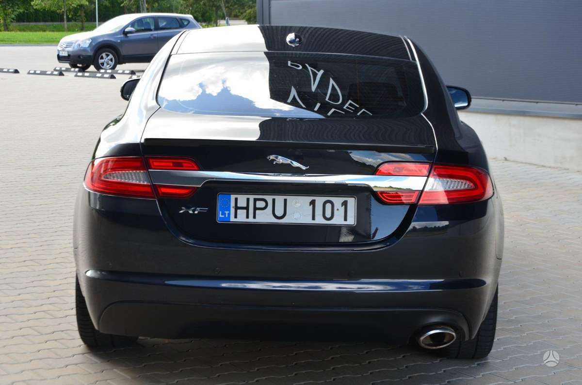 Jaguar XF, 2.2 l., Седан