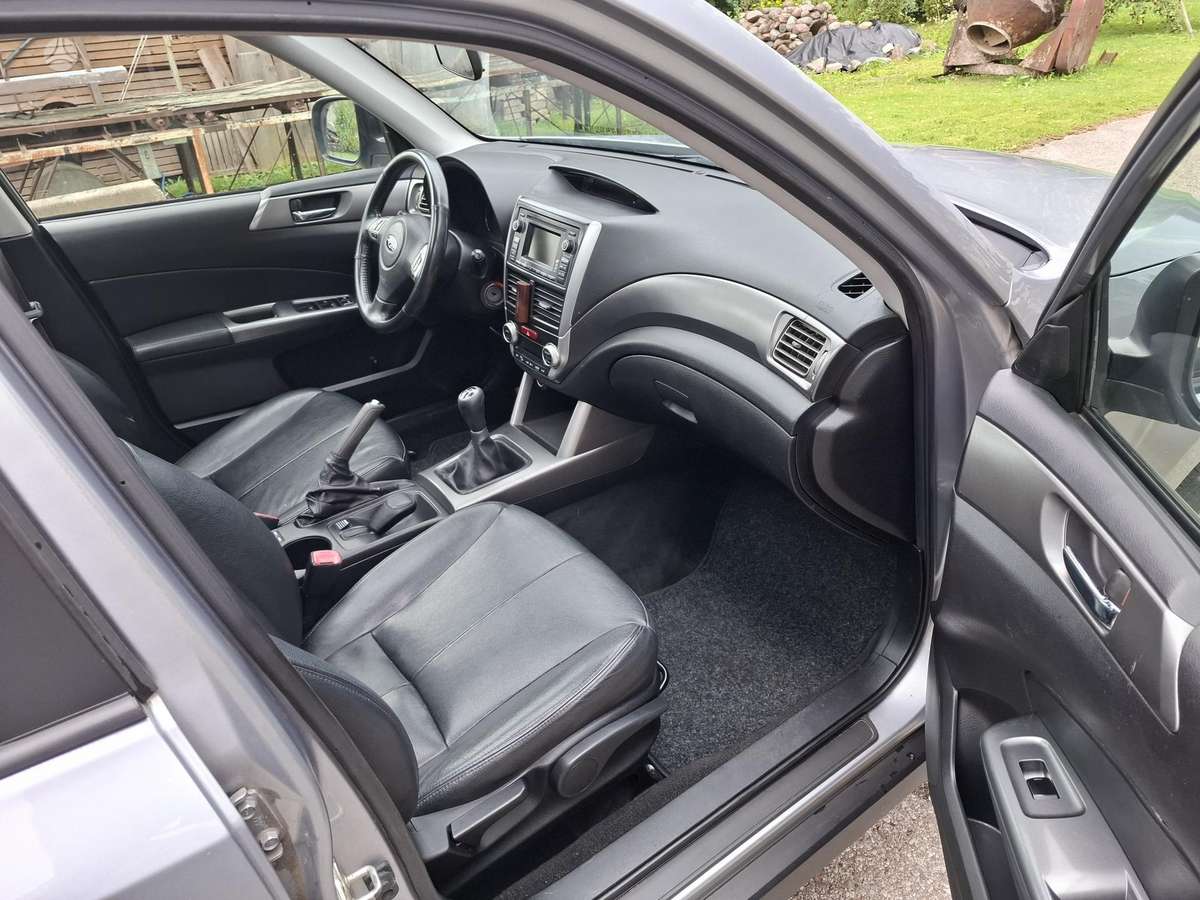 Subaru Forester - 12