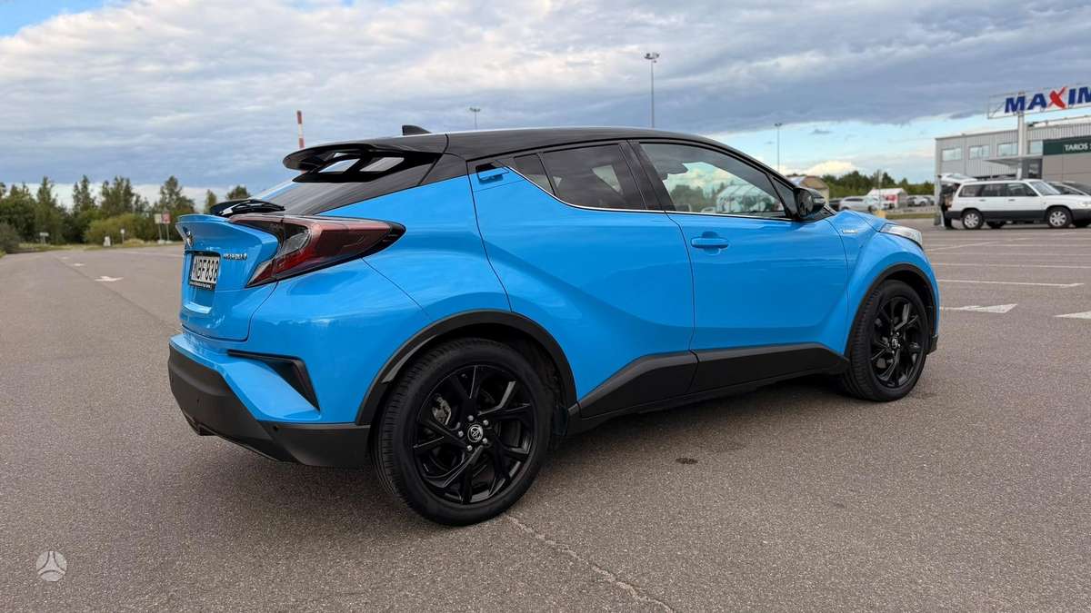 Toyota C-HR - 4