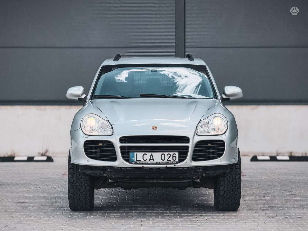 Porsche Cayenne - 3
