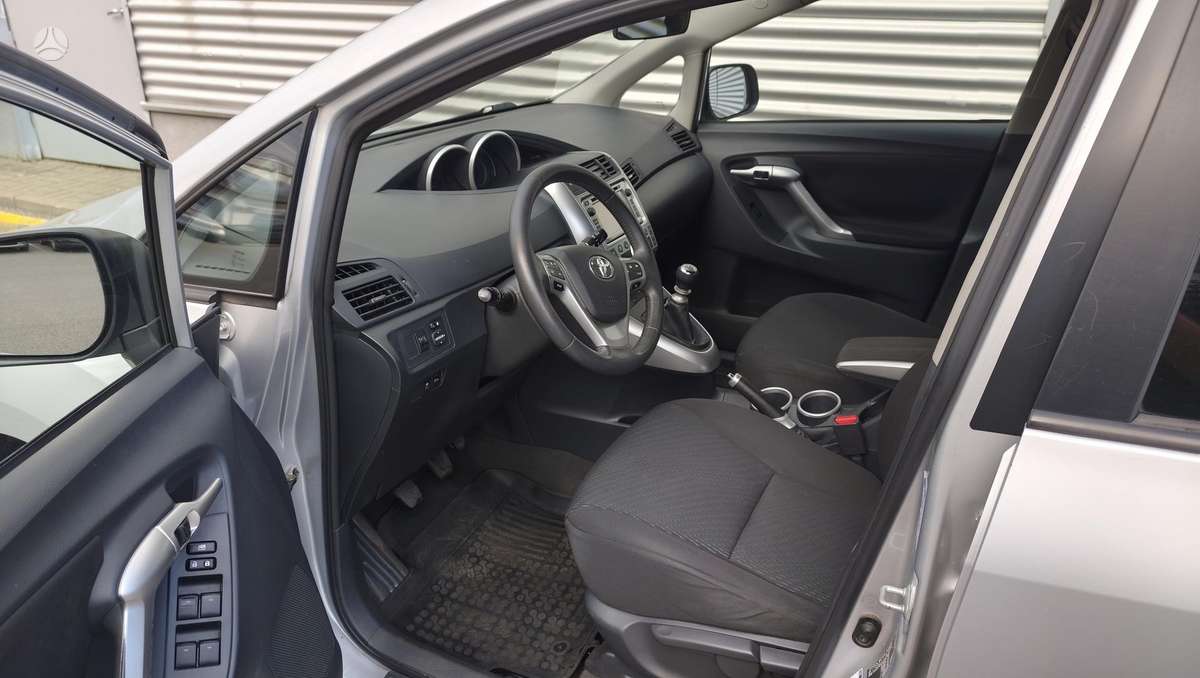Toyota Verso - 12