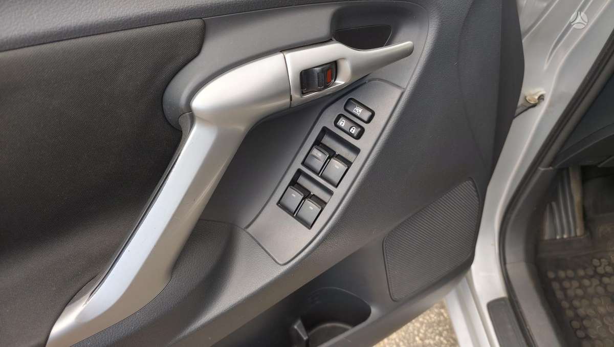 Toyota Verso, 2.0 l., Минивэн