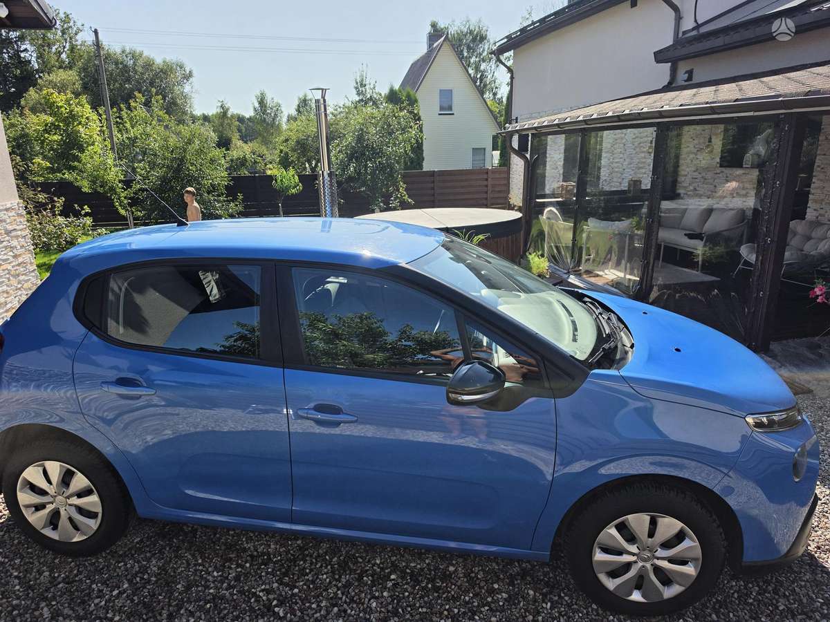 Citroen C3, 1.2 l., hatchback