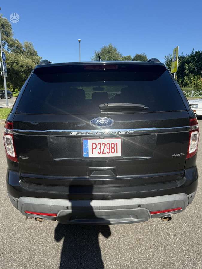 Ford Explorer, 3.5 l., off-road / crossover