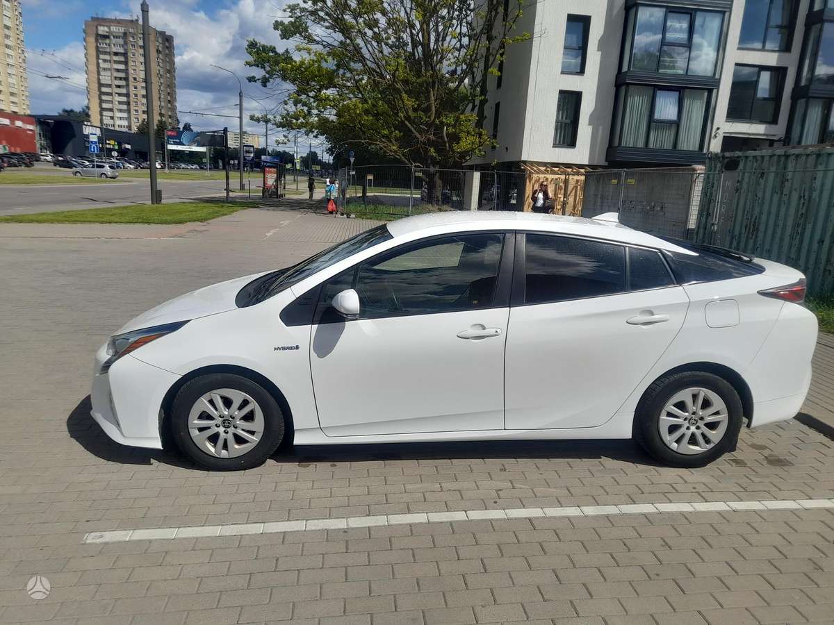 Toyota Prius - 7