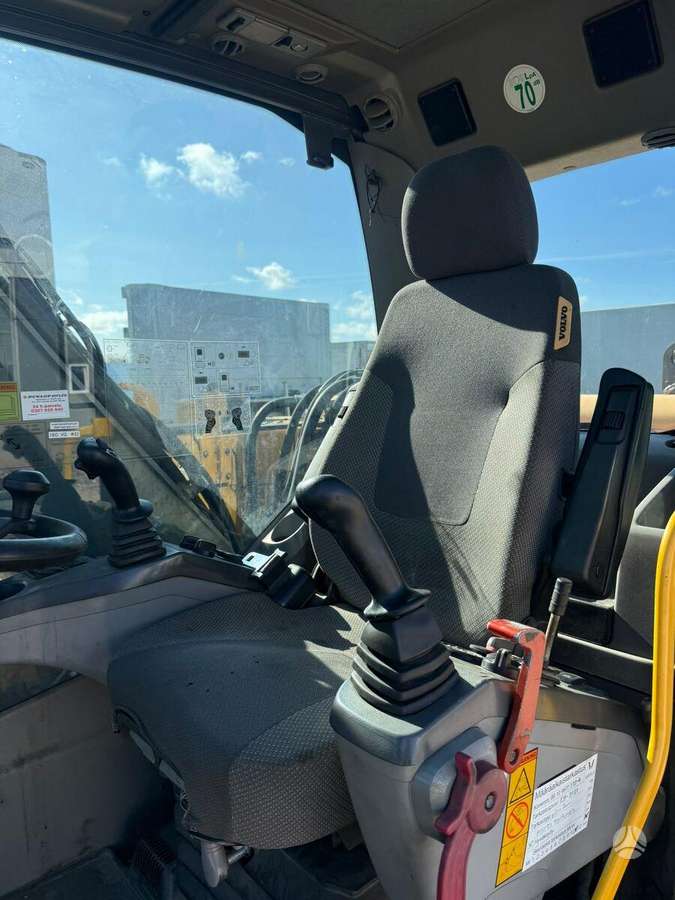 Volvo EW160C, ekskavatoriai