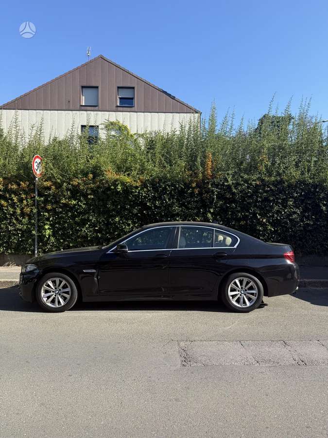 BMW 520, 2.0 l., Седан