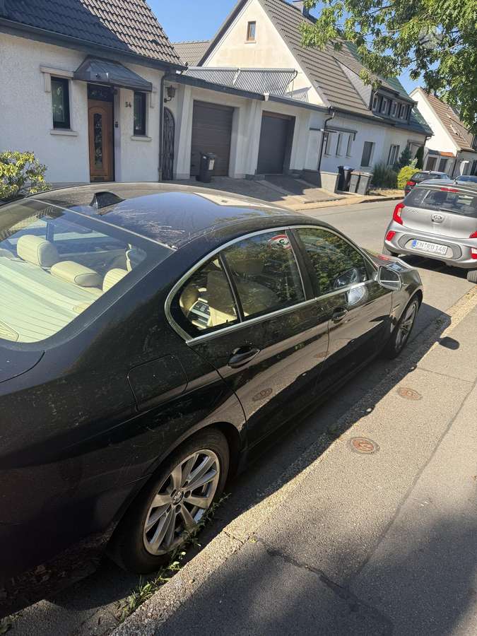 BMW 520, 2.0 l., Седан