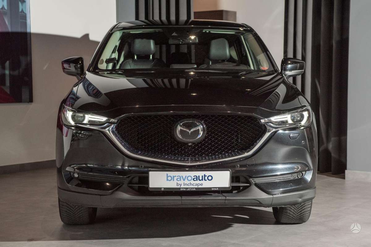 Mazda CX-5, 2.0 l., off-road / crossover