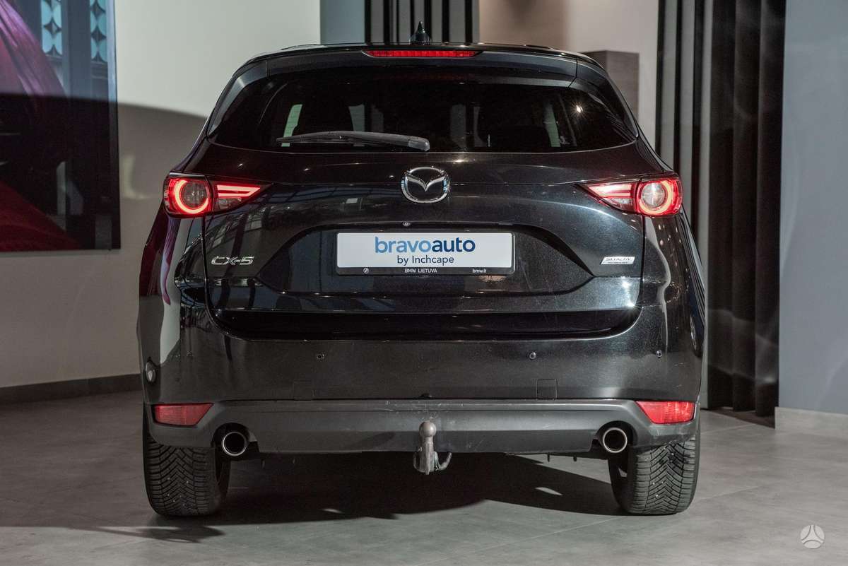 Mazda CX-5, 2.0 l., off-road / crossover