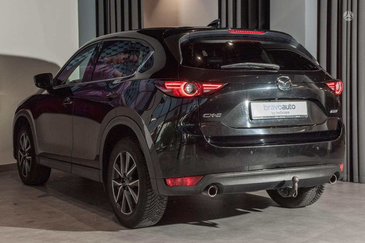 Mazda CX-5, 2.0 l., off-road / crossover