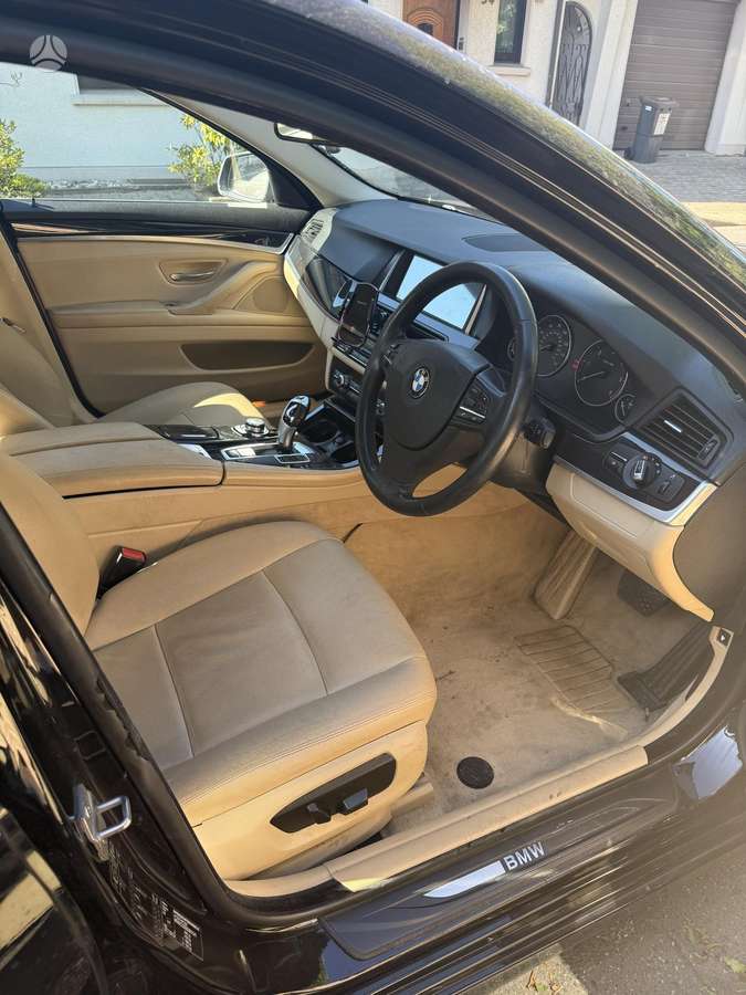 BMW 520, 2.0 l., Седан
