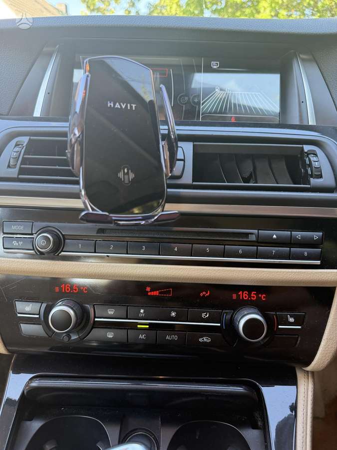 BMW 520, 2.0 l., Седан