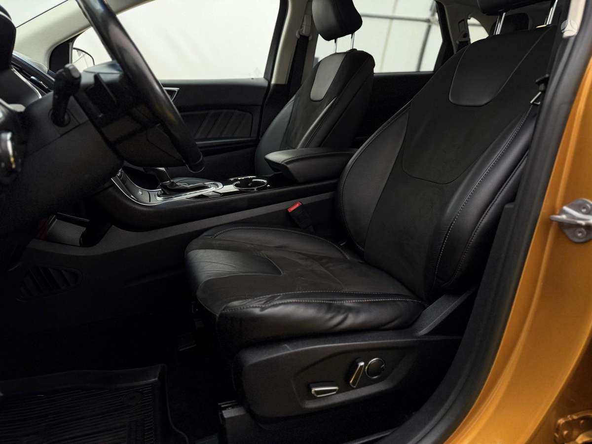Ford Edge, 2.0 l., off-road / crossover