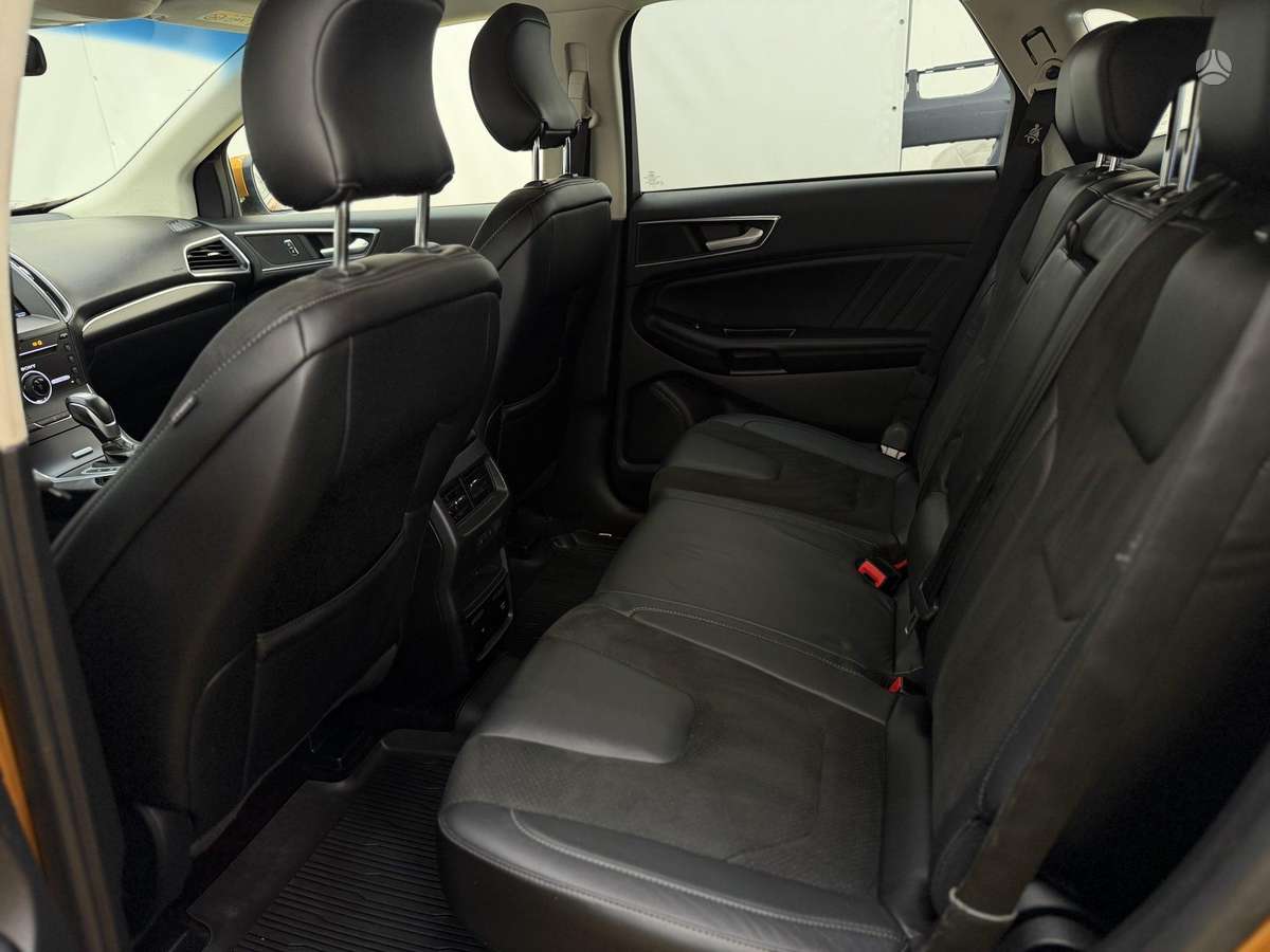 Ford Edge, 2.0 l., off-road / crossover