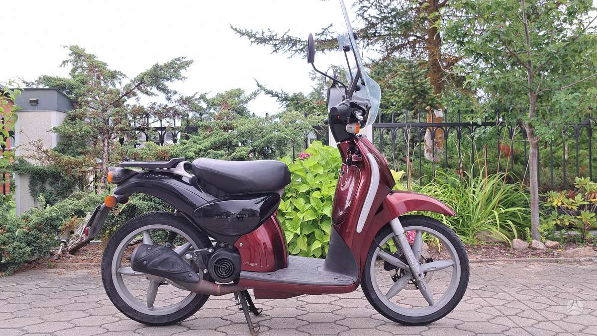 Aprilia Scarabeo 49cc, scooters / mopeds