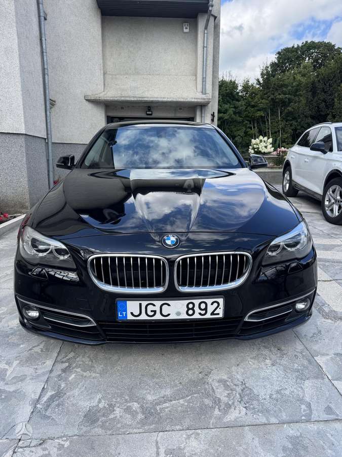 BMW 520, 2.0 l., Седан