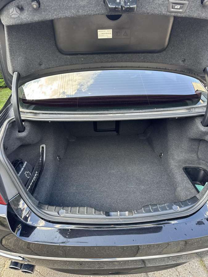 BMW 520, 2.0 l., Седан